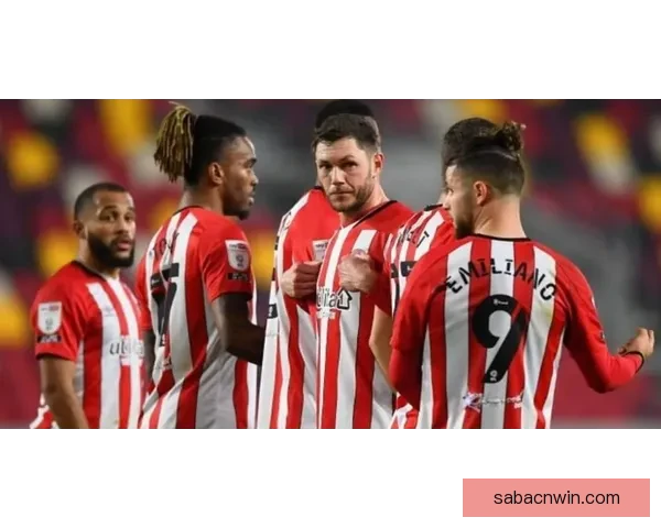 里尔对朗斯默尼耶费尔南德斯-帕尔多首发托万爱德华出战