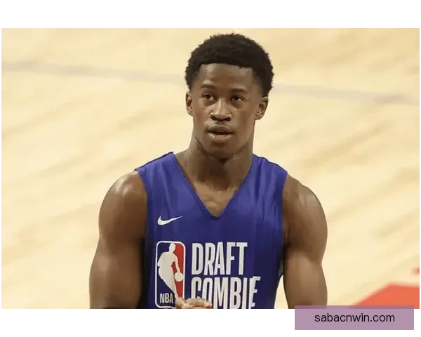 小伙子挺勇敢 埃奇库姆怒喷裁判判罚不公被罚技术犯规